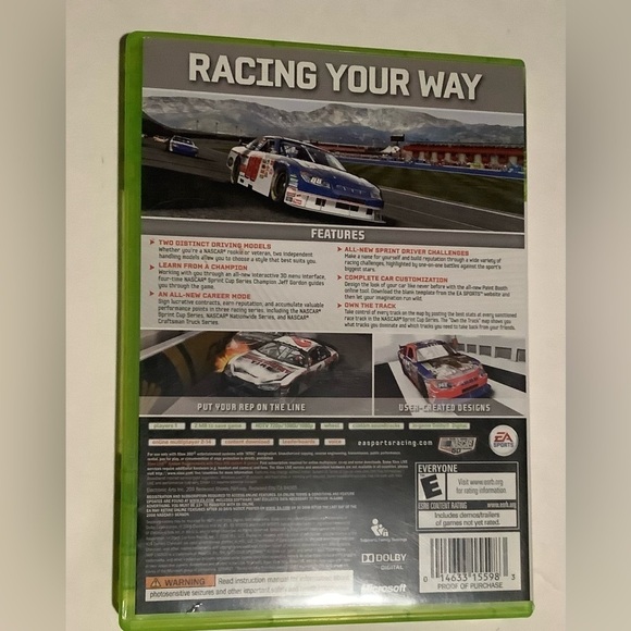 NASCAR 09 for Xbox 360 - Green Case - Picture 2 of 3